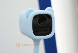 Camera theo dõi trẻ thông minh dùng pin sạc Ezviz BM1 màu xanh 2MP đàm thoại 2 chiều, phát hiện tiếng khóc