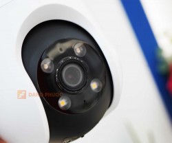 Camera không dây Ezviz H8C 2MP 1080P, đàm thoại 2 chiều, theo dõi chuyển động